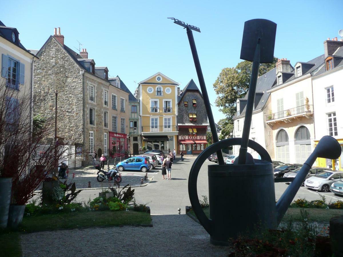 Charmant Studio Vieux Mans / Centre Le Mans Bagian luar foto